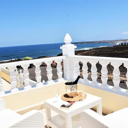 Ferienhaus Fur 8 Personen Ca 250 M In Tinajo, Lanzarote Binnenland Von Lanzarote
