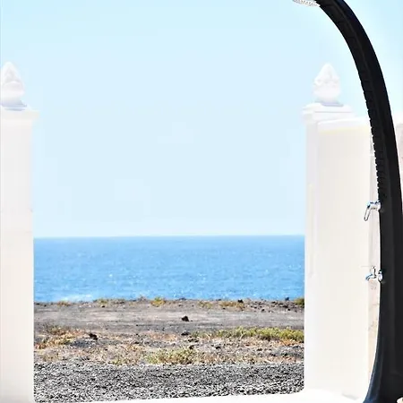 Ferienhaus Fur 8 Personen Ca 250 M In Tinajo, Lanzarote Binnenland Von Lanzarote بيت للعطل *